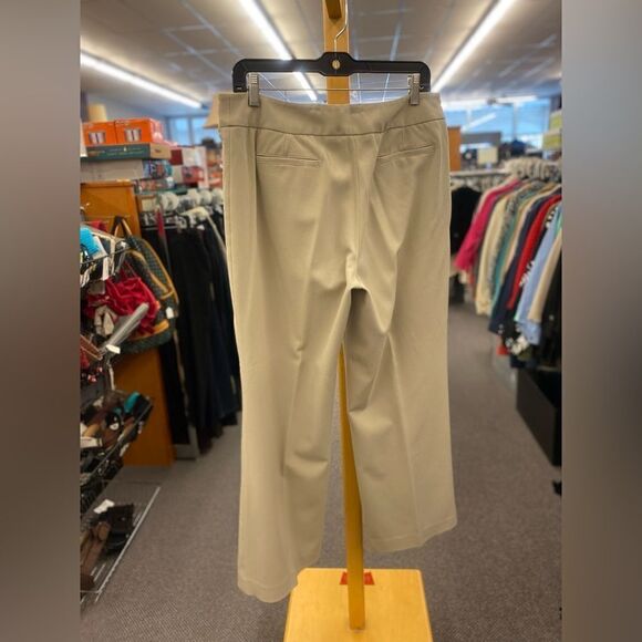 Apt. 9 SZ 12 Beige Pantsuit - Picture 6 of 6